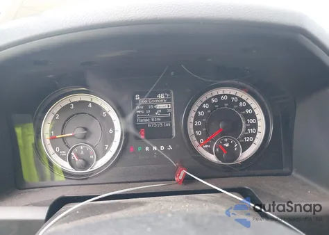 2020 Ram 1500 Classic Warlock Quad Cab 4X4 6'4 Box из США, поврежденный, VIN 1C6RR7GG3LS140875